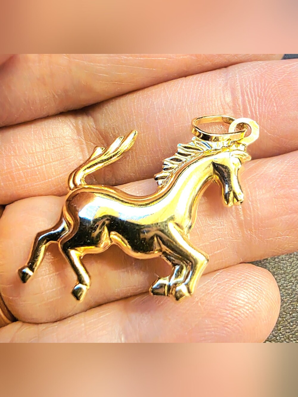 ♥️18k Gold Horse Pendant Charm